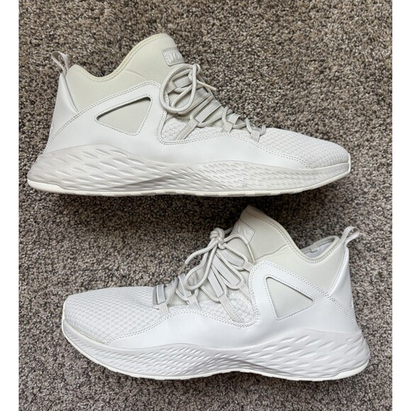 Nike Air Jordan Formula 23 Light Bone Size 15 Men's - Picture 1 of 9